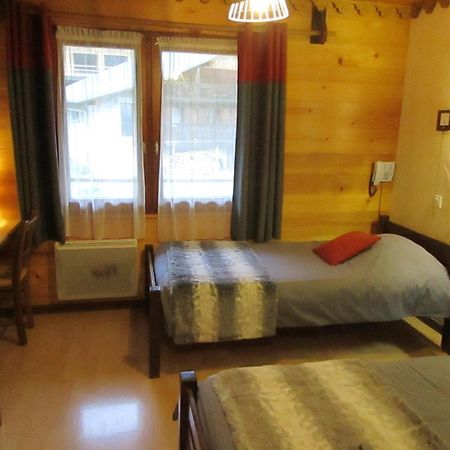 Hotel Le Ferraillon Abondance Eksteriør bilde