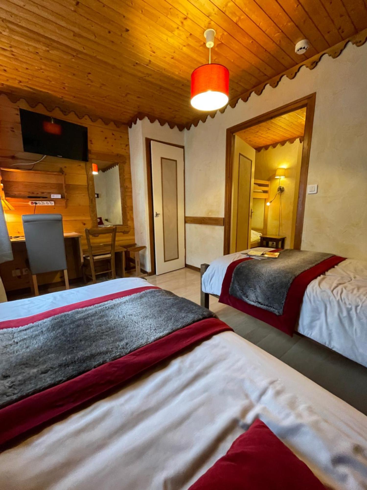 Hotel Le Ferraillon Abondance Eksteriør bilde