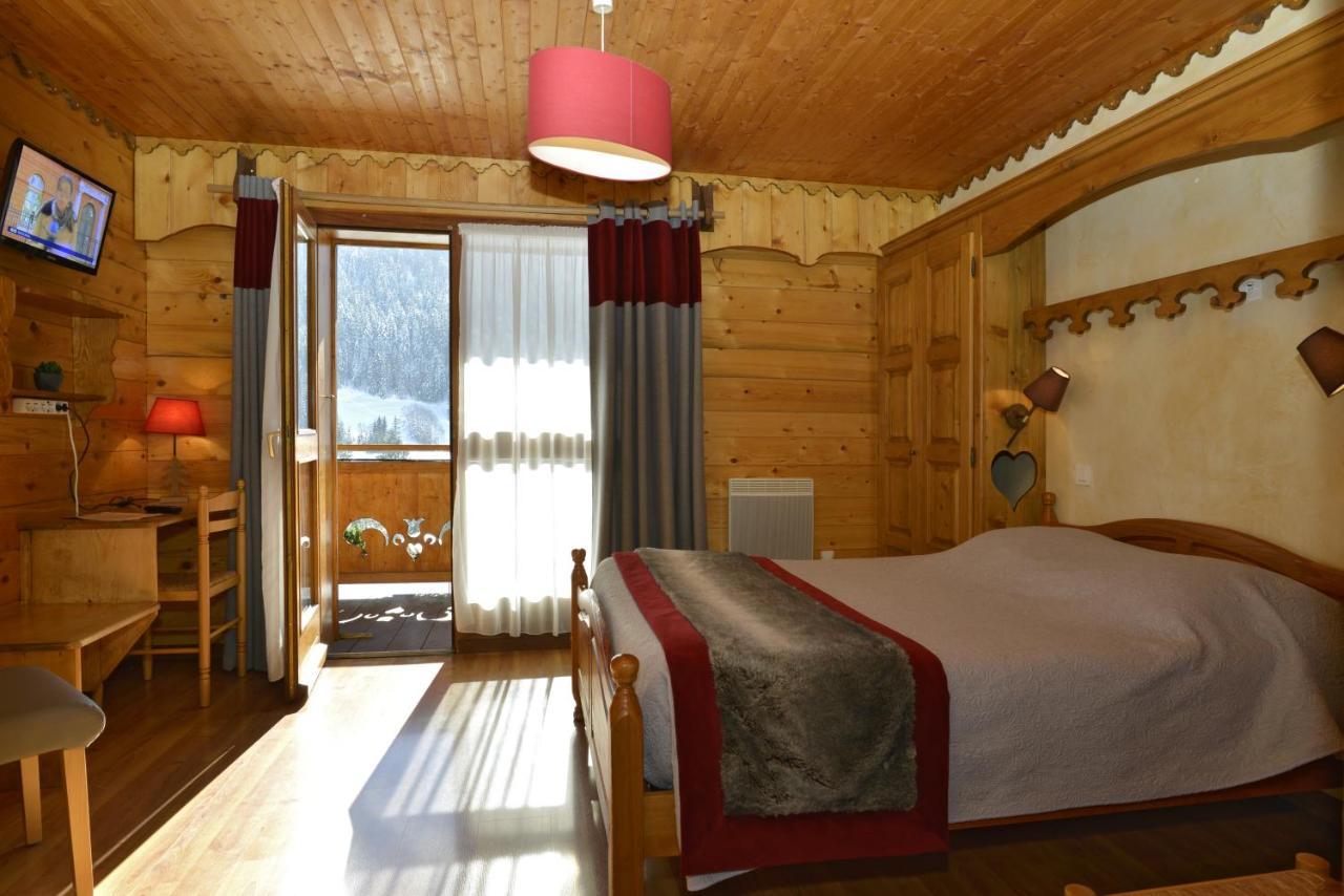 Hotel Le Ferraillon Abondance Eksteriør bilde